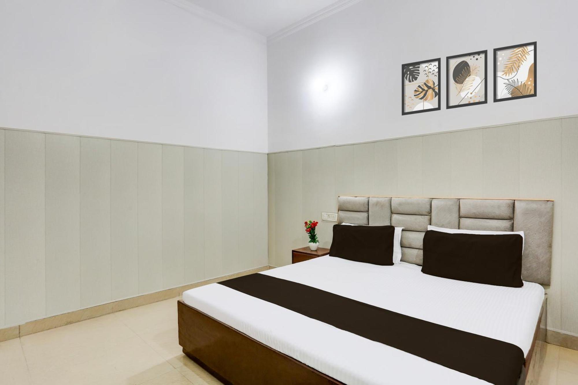 Hotel O Vk Palace آغْرا المظهر الخارجي الصورة