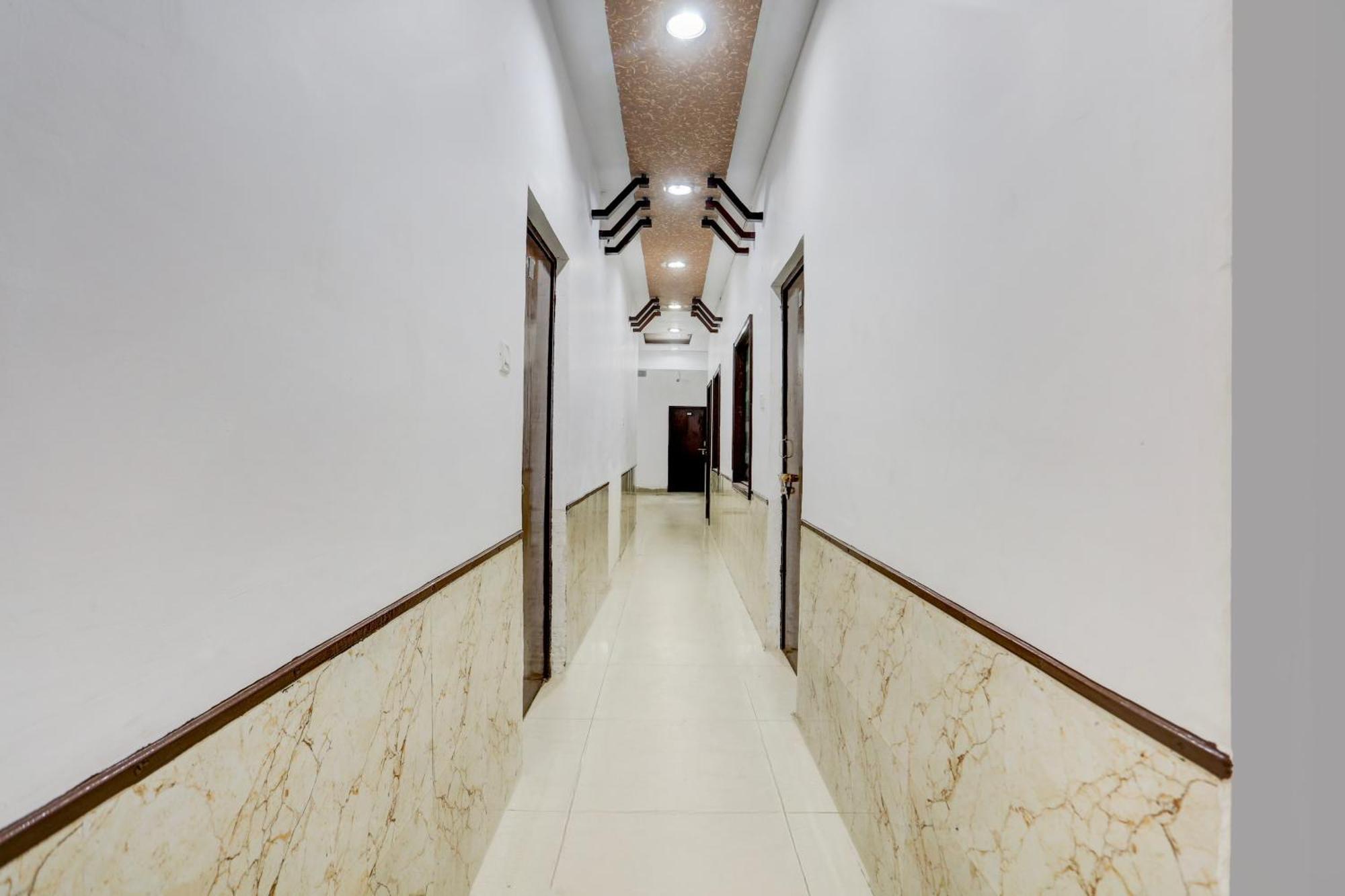 Hotel O Vk Palace آغْرا المظهر الخارجي الصورة