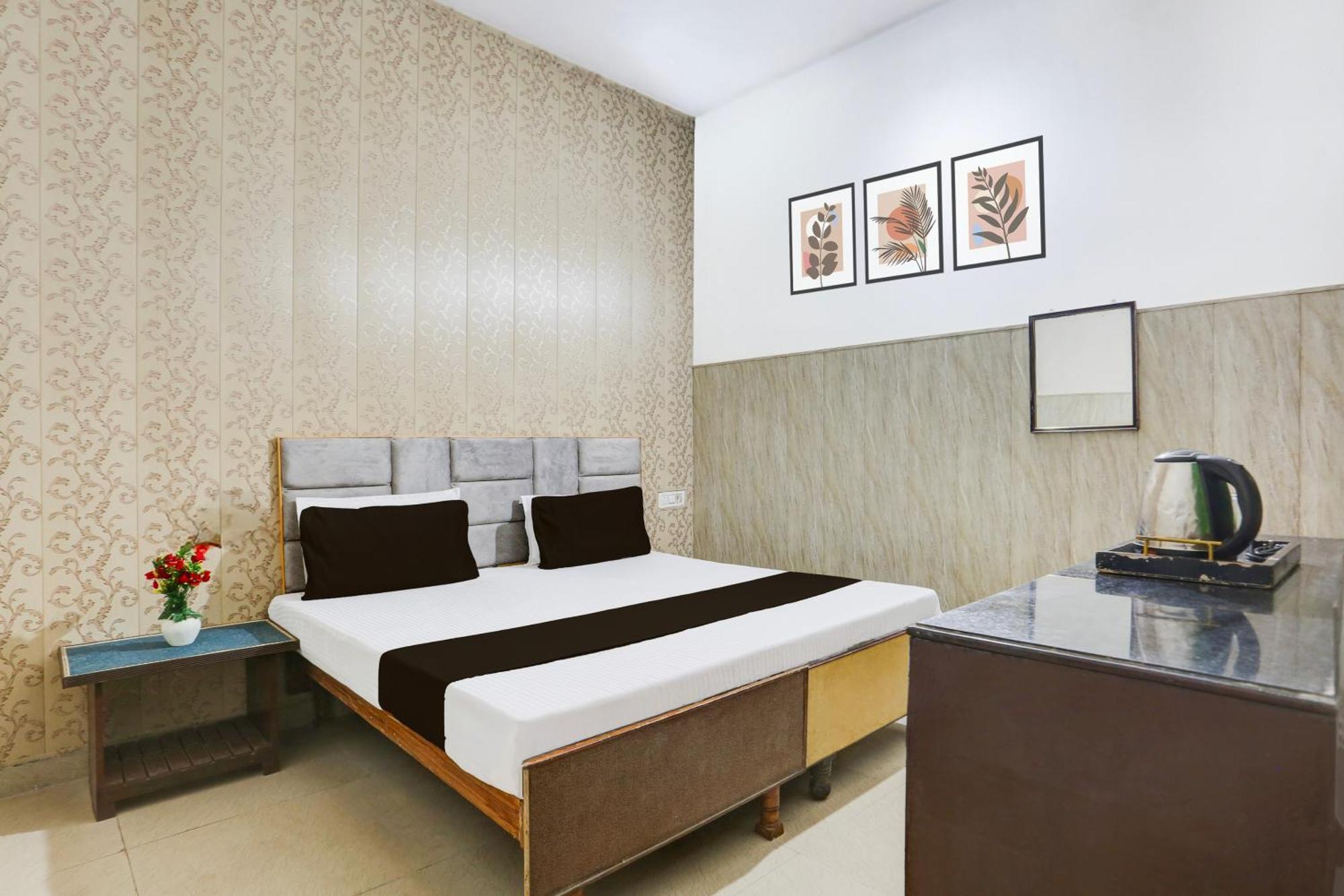 Hotel O Vk Palace آغْرا المظهر الخارجي الصورة